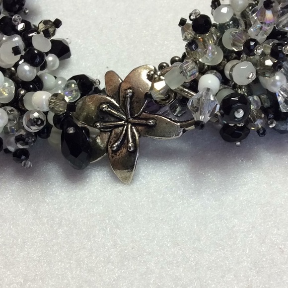 FINAL SALE PRICE CL Designs Crystal, Pearl & Seed Bead Bracelet! - Picture 3 of 4